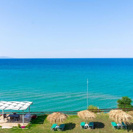 Baywatch Apartments On The Beach By "Elite" أمودي المظهر الخارجي الصورة