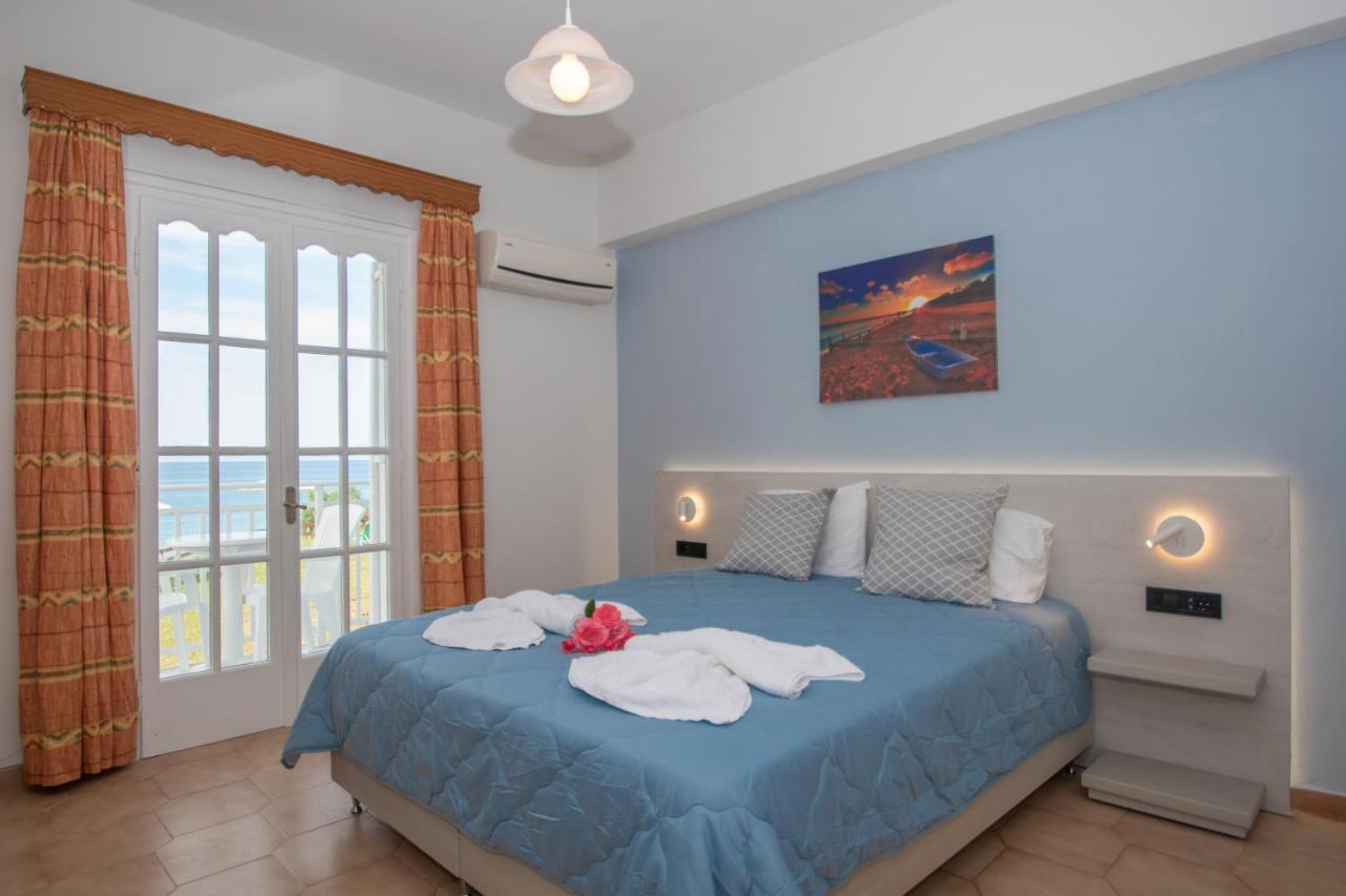 Baywatch Apartments On The Beach By "Elite" أمودي المظهر الخارجي الصورة